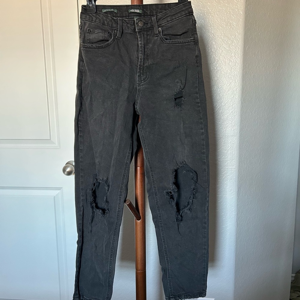 W Wild Fable Black Wash Super High Rise Tapered Distressed Jeans Size 4 |C11
